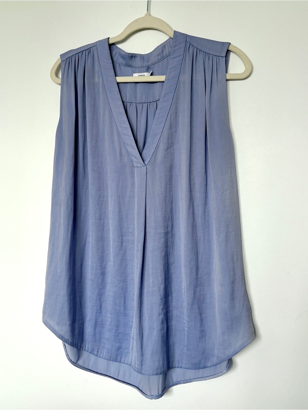 Vince Sleeveless V-Neck Camisole in Periwinkle Size L